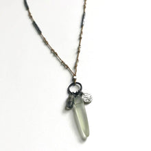 Load image into Gallery viewer, Sea Glass Cluster Neckalce