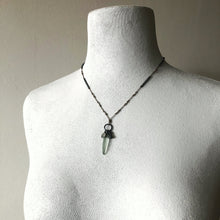 Load image into Gallery viewer, Sea Glass Cluster Neckalce