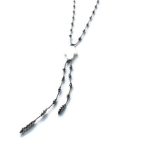 Load image into Gallery viewer, Golden Hamsa Necklace