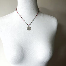 Load image into Gallery viewer, Tomato Startrail Necklace